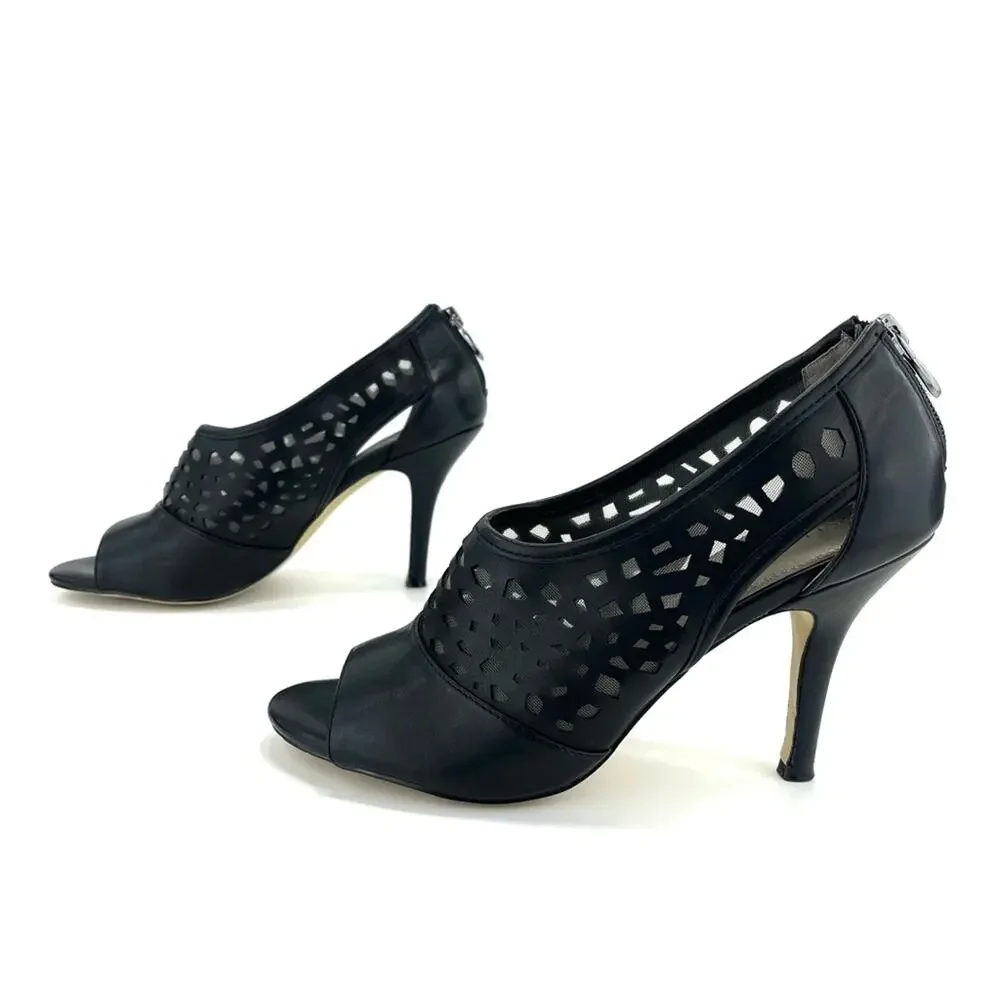 Tahari Lilith Black Stiletto Heels Sz 8.5 Open Toe Leather Laser Cut-Out Accent